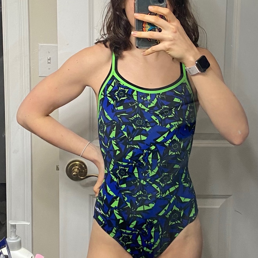 SPEEDO & DOLFIN TRAINING SUITS